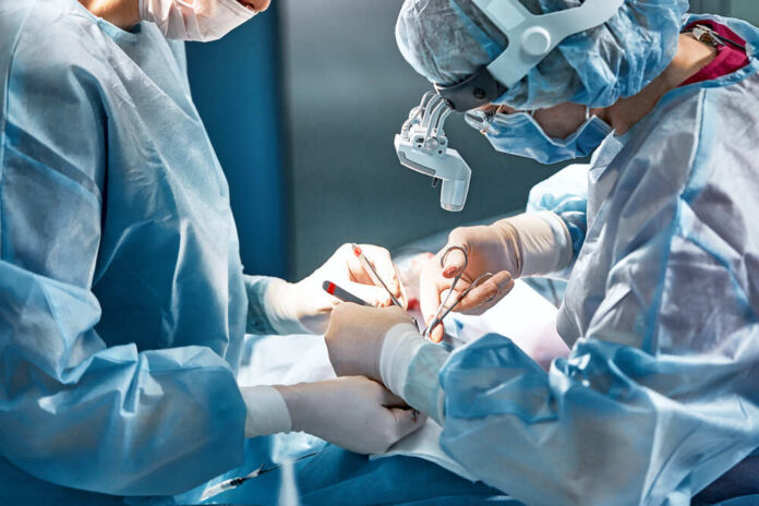 1934483081 featured image Why Experts Warn Against Certain Trendy Cosmetic Procedures?